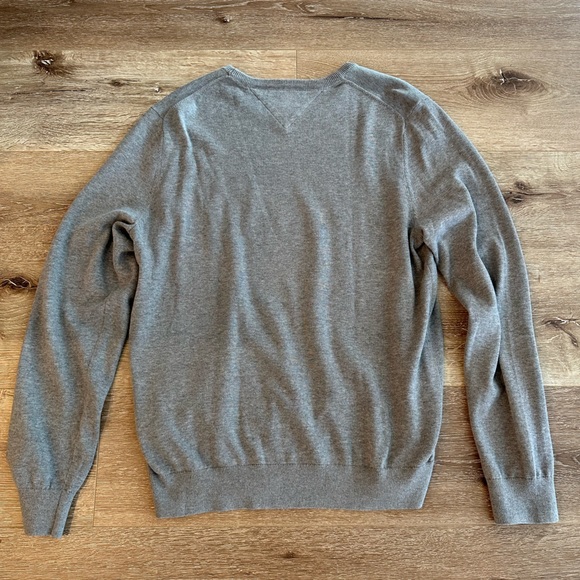 Tommy Hilfiger Sweater - Picture 3 of 5